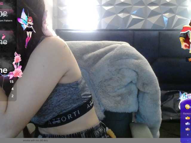 -yuyi live cam on BongaCams