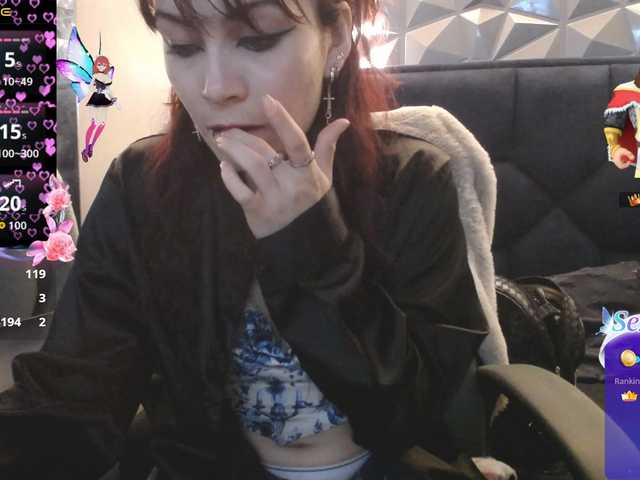-yuyi live cam on BongaCams