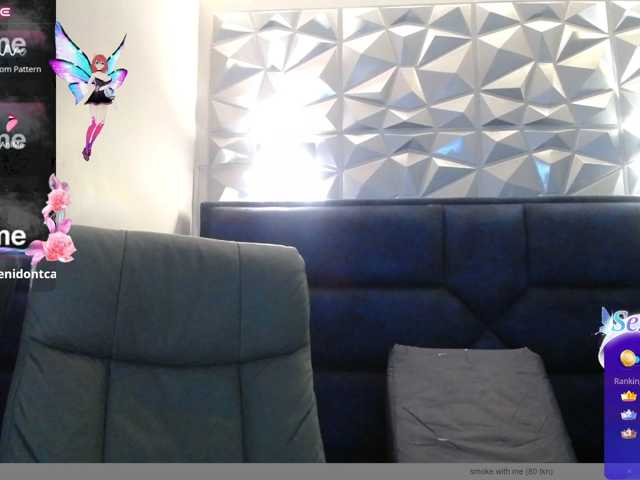 -yuyi live cam on BongaCams