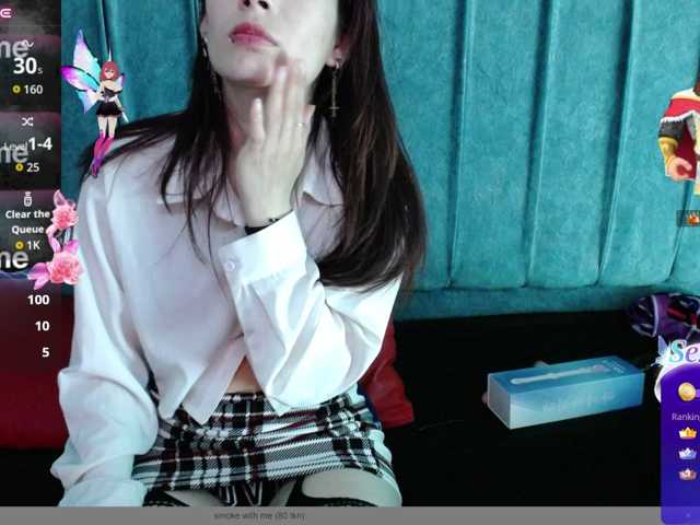 -yuyi live cam on BongaCams