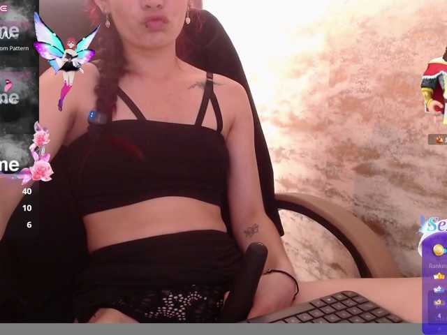 -yuyi live cam on BongaCams