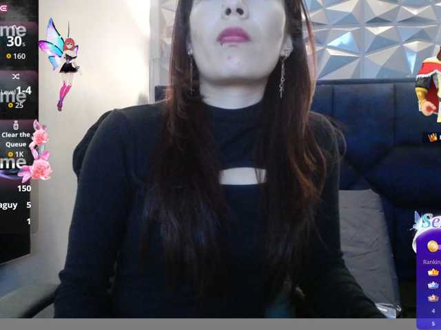 -yuyi live cam on BongaCams