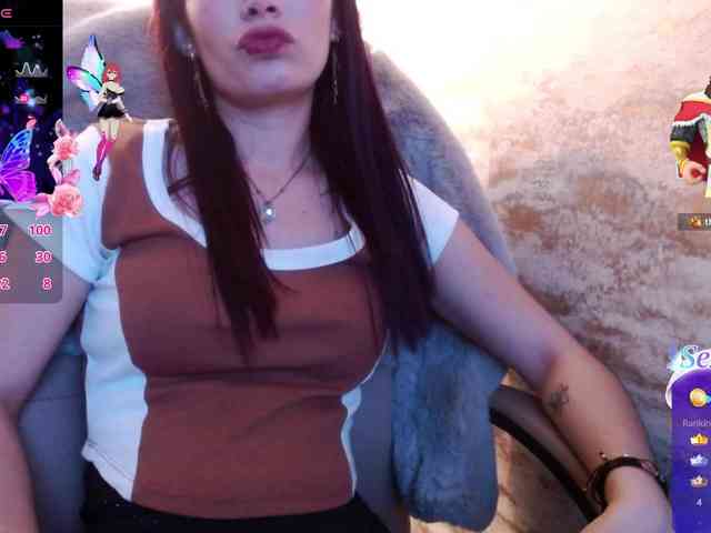 -yuyi Live Webcam on BongaCams