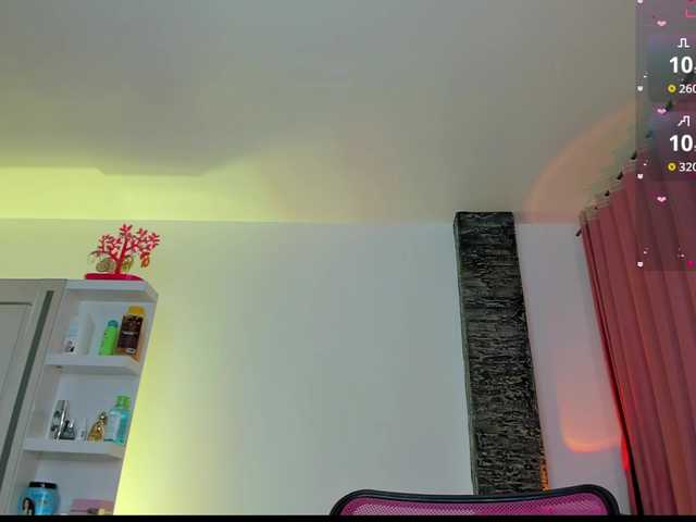 Brunette-Of-Your-Dreams live cam on BongaCams
