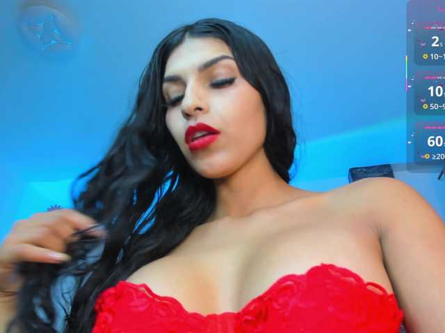 Brunette-Of-Your-Dreams live cam on BongaCams