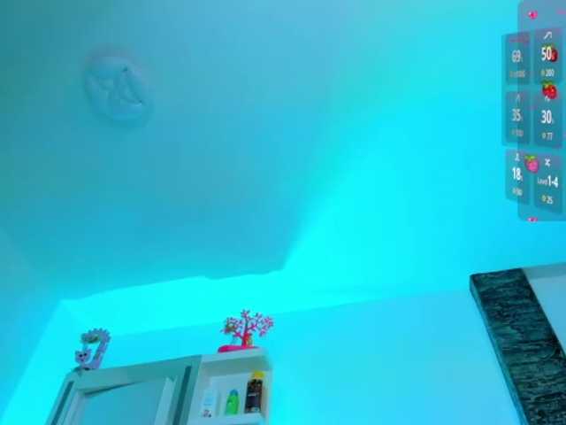 Brunette-Of-Your-Dreams live cam on BongaCams