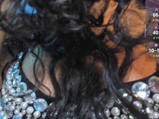 Brunette-Of-Your-Dreams live cam on BongaCams
