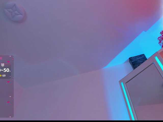 Brunette-Of-Your-Dreams live cam on BongaCams