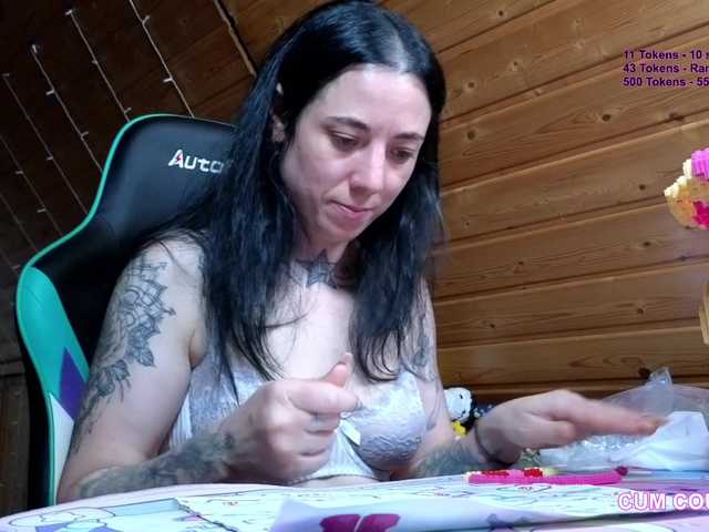 Lunaticminx-