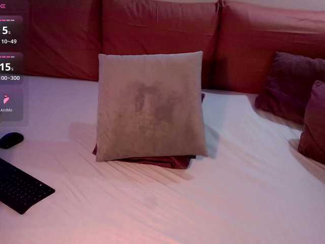 EmillyGreen1 live cam on BongaCams