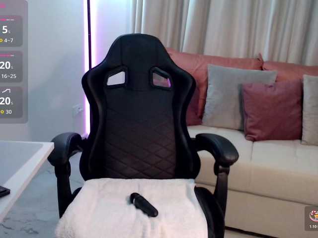 EmillyGreen1