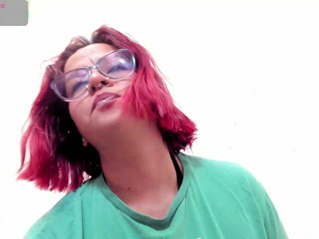 hazeel34's BongaCams show and profile