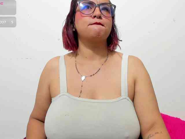 hazeel34 webcam