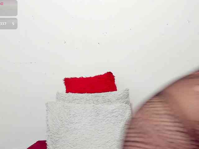 hazeel34 webcam