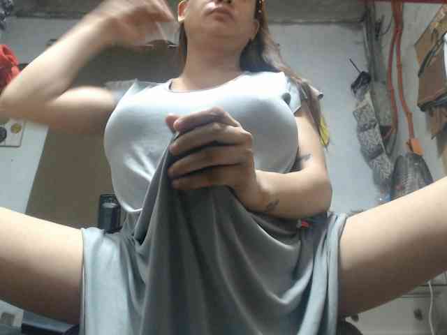 30cmSELFSUCKnBIGCUMSHOTS