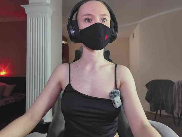 CreamAssK webcam