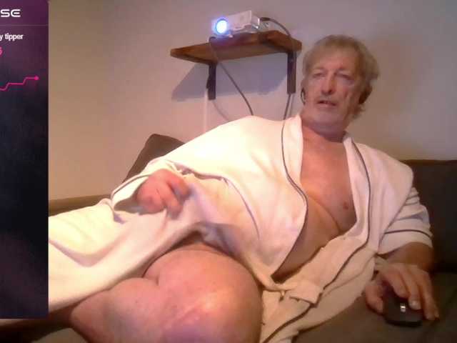 IwantYou- — live male cam