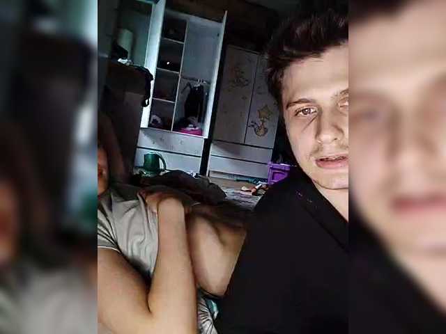 Terri-and-Kyle live webcam show