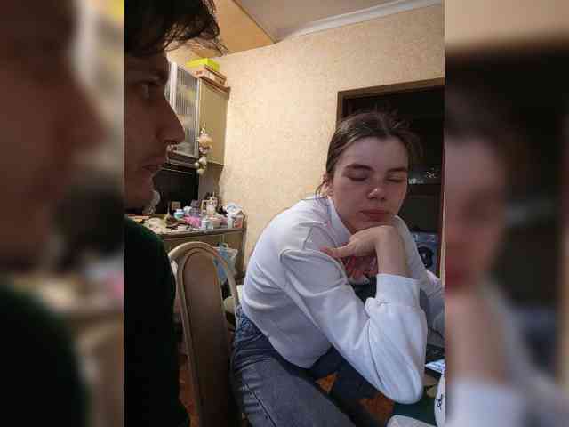 Terri-and-Kyle webcam