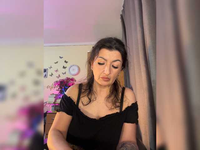 Hotangel75 live cam on BongaCams