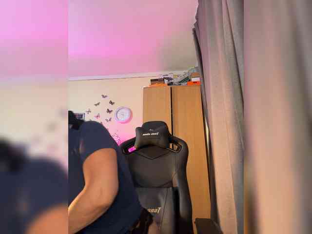 Hotangel75 webcam