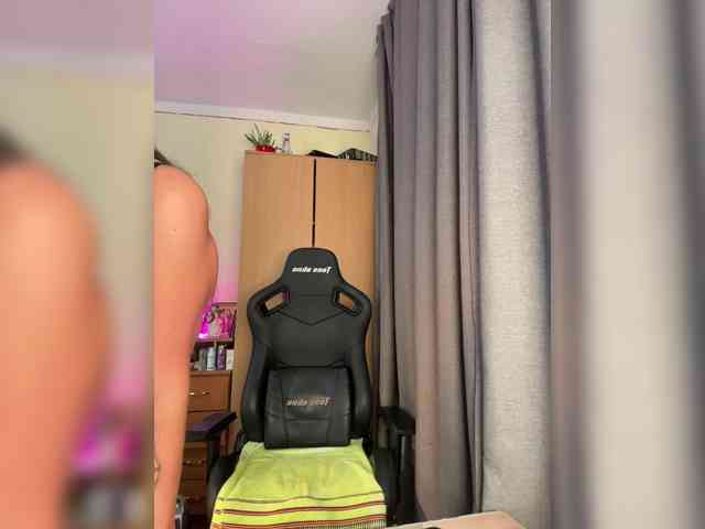 Hotangel75