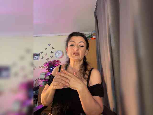 Hotangel75 webcam