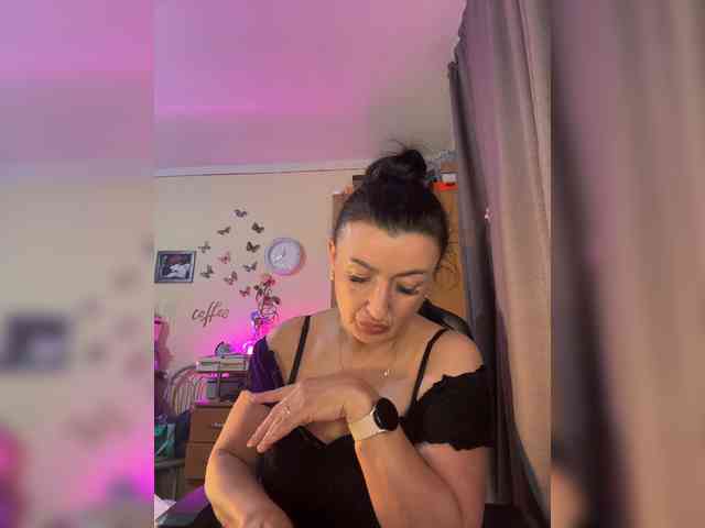 Hotangel75 webcam