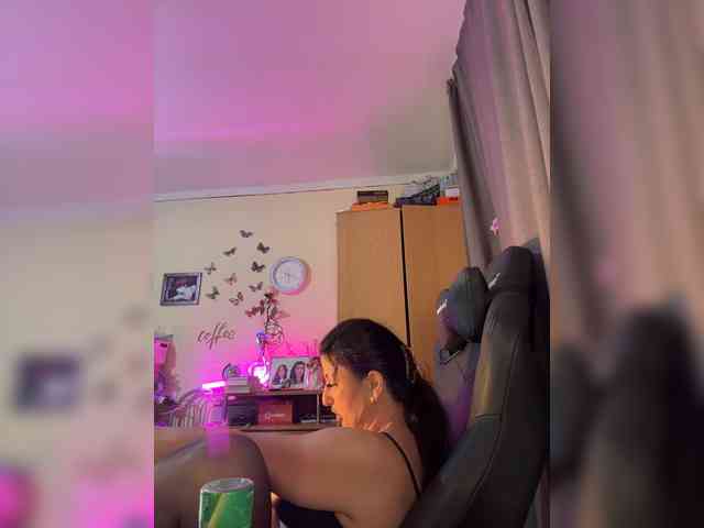 Hotangel75 webcam