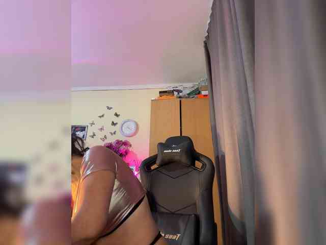 Hotangel75 webcam