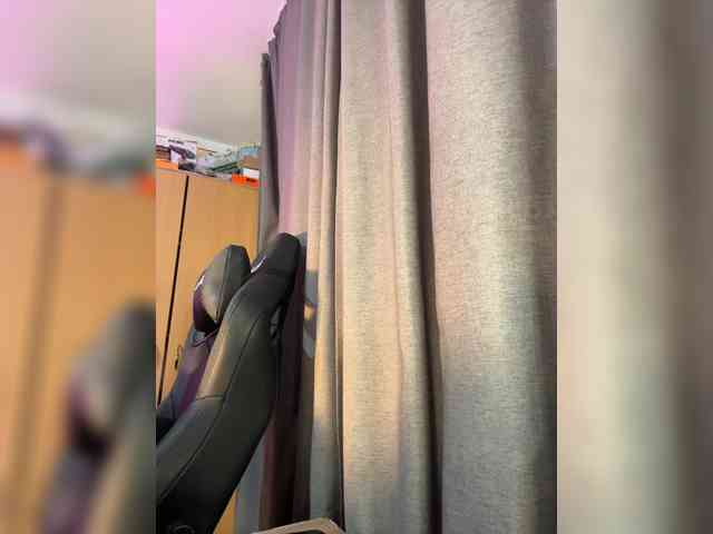 Hotangel75 webcam