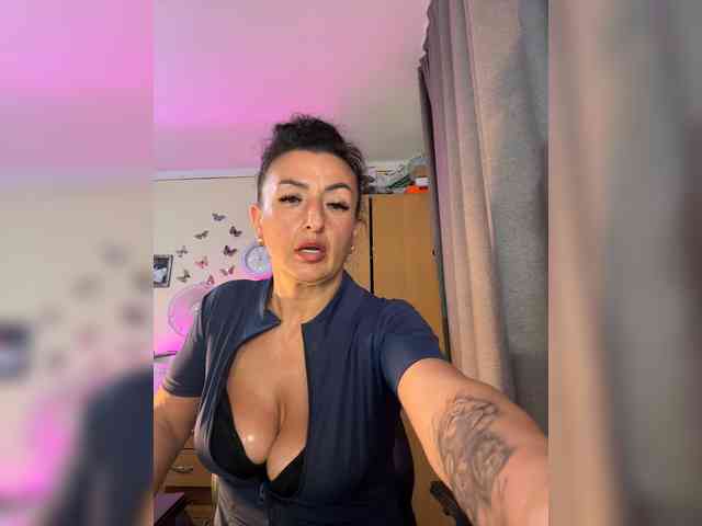 Hotangel75 webcam