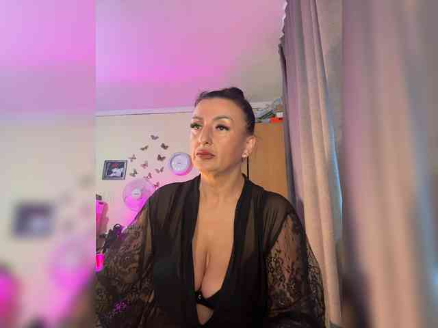 Hotangel75 webcam