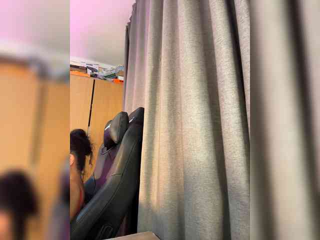 Hotangel75 webcam