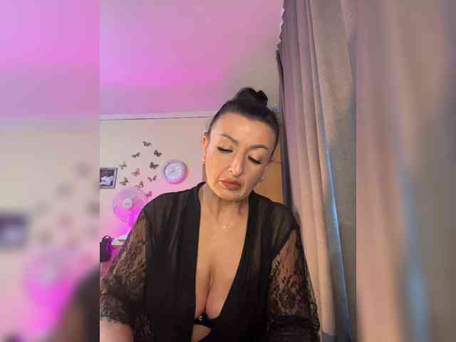 Hotangel75