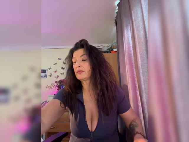Hotangel75 webcam