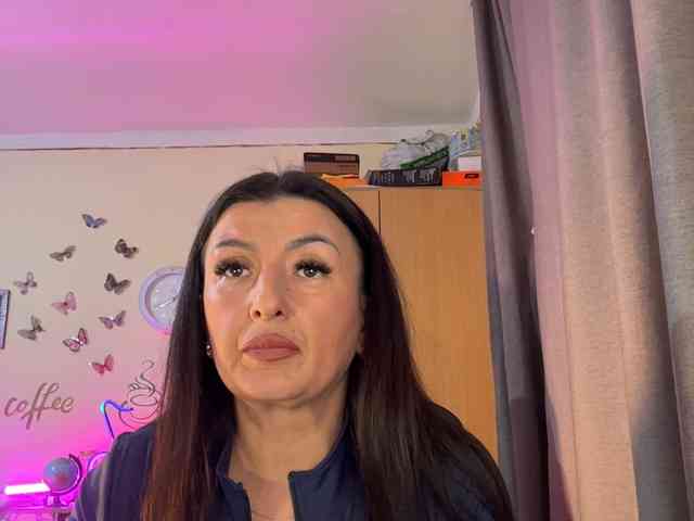Hotangel75 webcam
