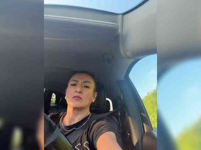 Hotangel75 webcam