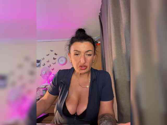 Hotangel75 webcam