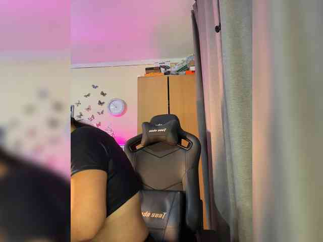 Hotangel75 webcam