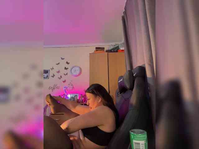 Hotangel75 webcam