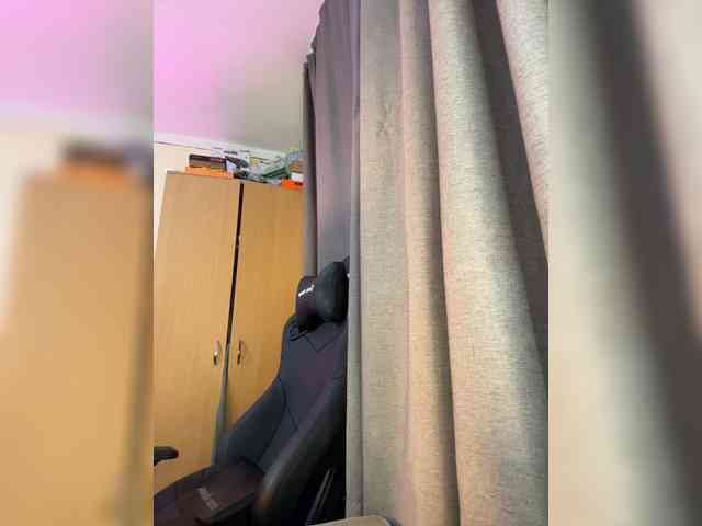 Hotangel75 webcam