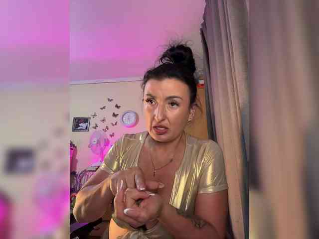 Hotangel75 webcam