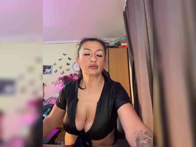 Hotangel75 webcam