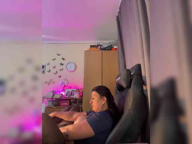 Hotangel75 webcam