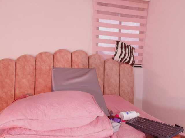 sofia-bb live cam on BongaCams