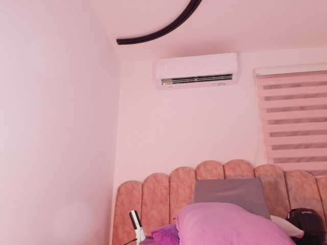 sofia-bb live cam on BongaCams