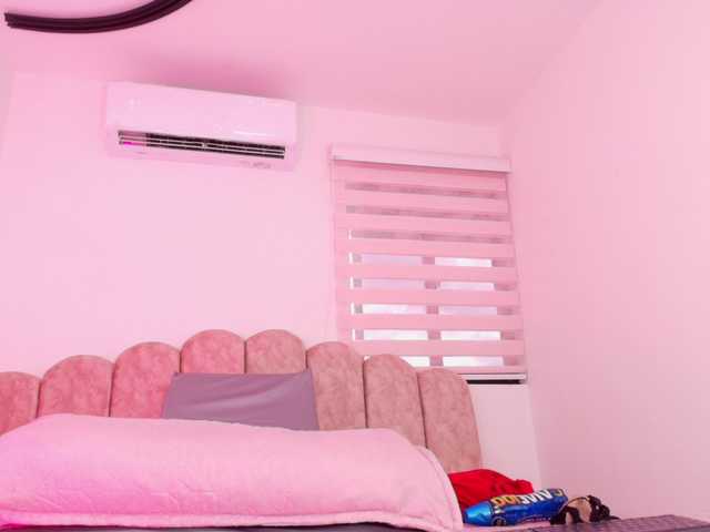 sofia-bb live cam on BongaCams