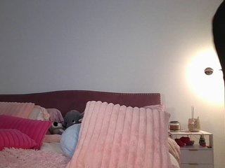 NicoleSarahX