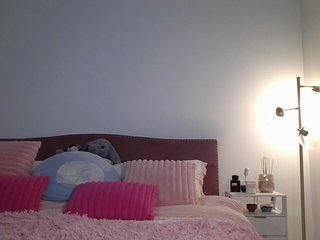 NicoleSarahX Porn Show
